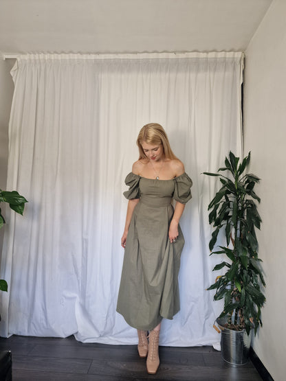 Create your own Dorothea Dress