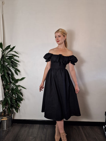 Milkmaid Dress (Lace Up Back)