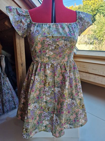 Classic dress - Meadow fabric - UK 6/8